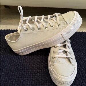 Platform converse - women’s size 11